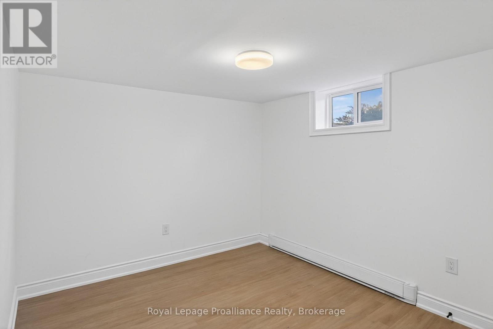 6 - 171 Hazlitt Street Property Photo 8