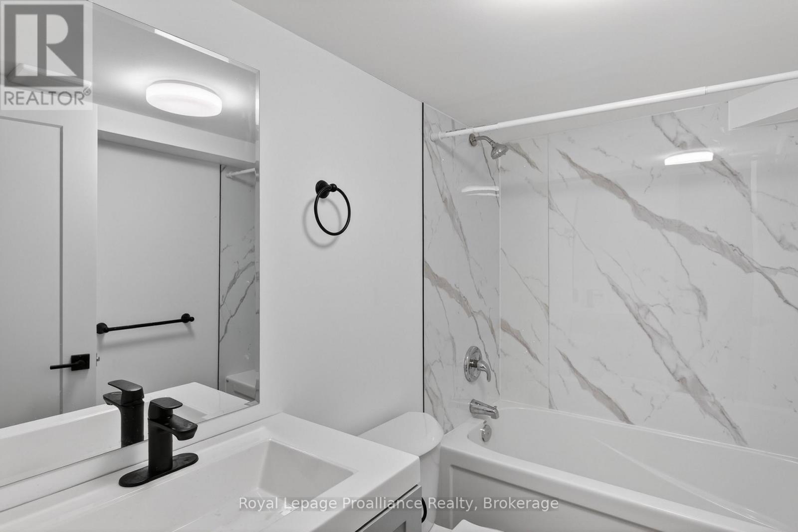 6 - 171 Hazlitt Street Property Photo 10