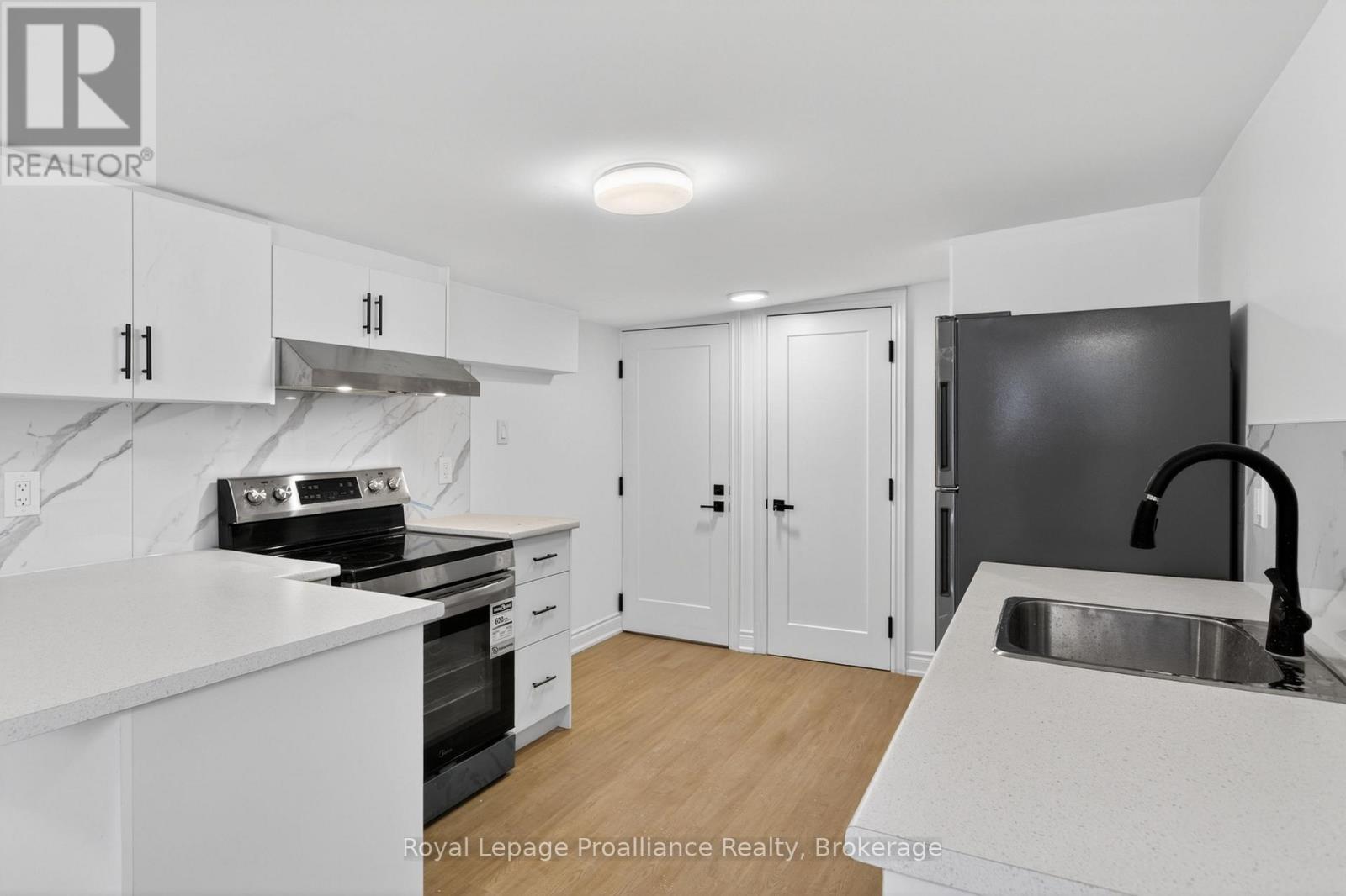 5 - 171 Hazlitt Street Property Photo 4