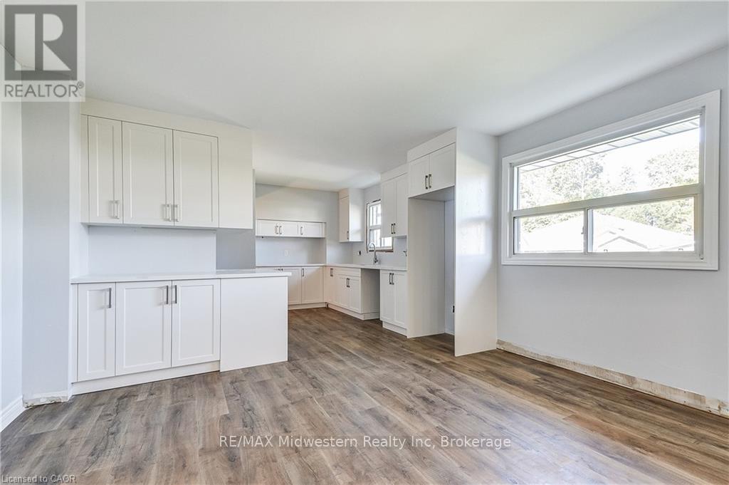 480 Cavan Street Property Photo 14