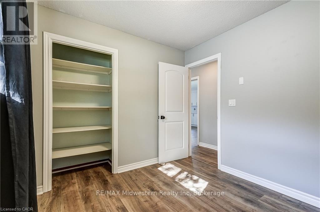 480 Cavan Street Property Photo 32
