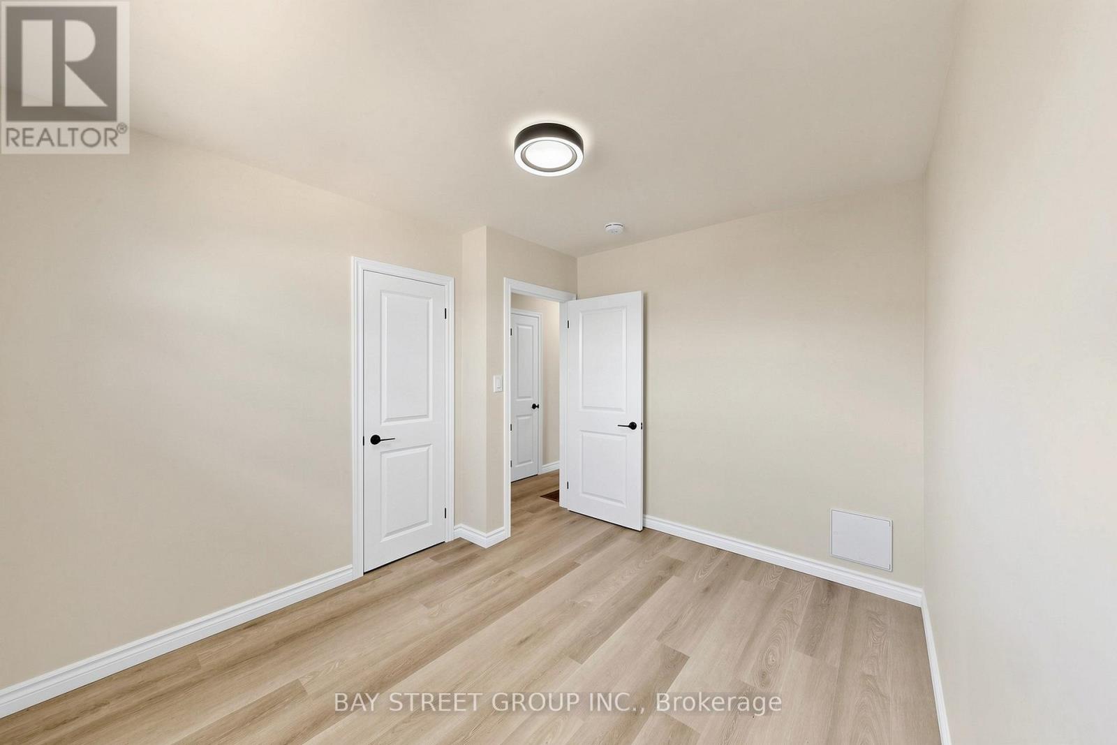 28 Warren Avenue Property Photo 13
