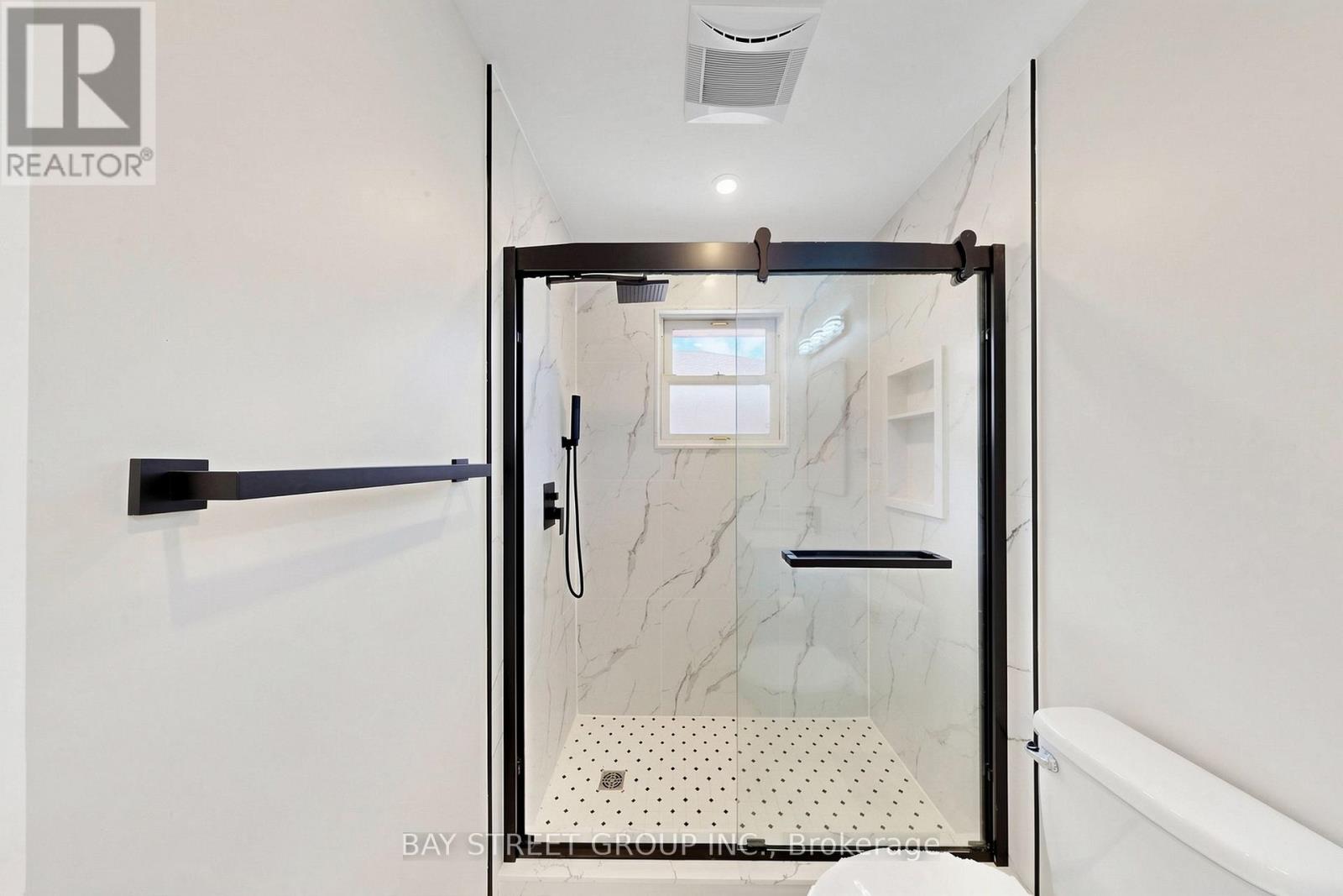28 Warren Avenue Property Photo 16