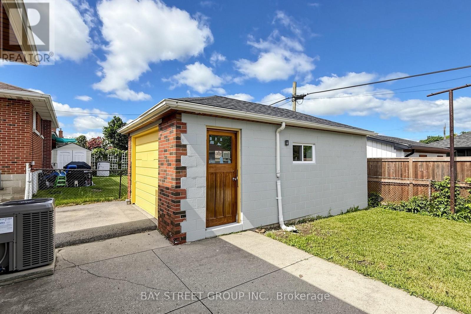 28 Warren Avenue Property Photo 38