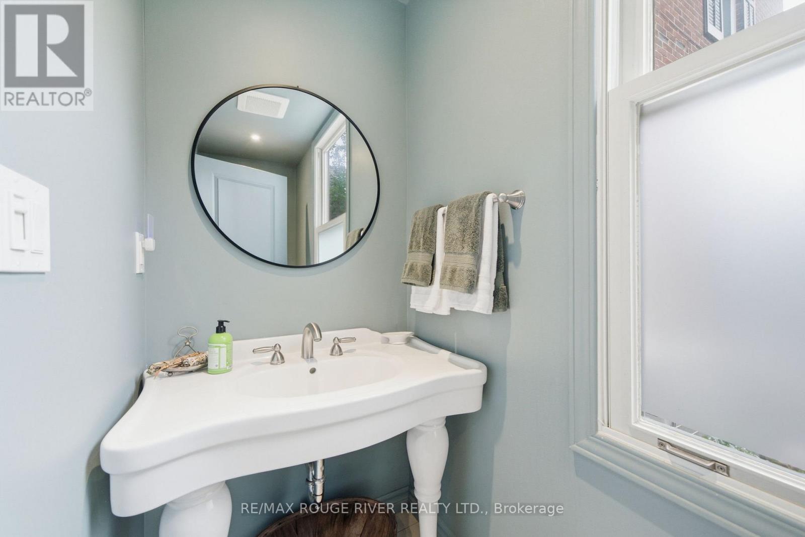77 Havelock Street Property Photo 24