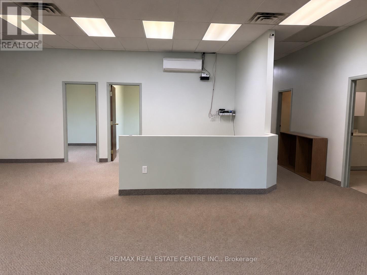 5 - 975 Queenston Road Property Photo 19