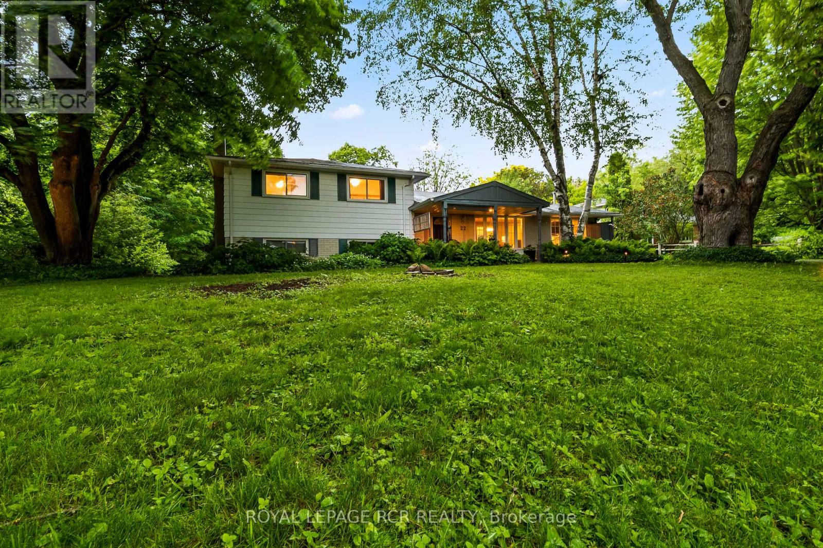 22 Randy Avenue Property Photo 3