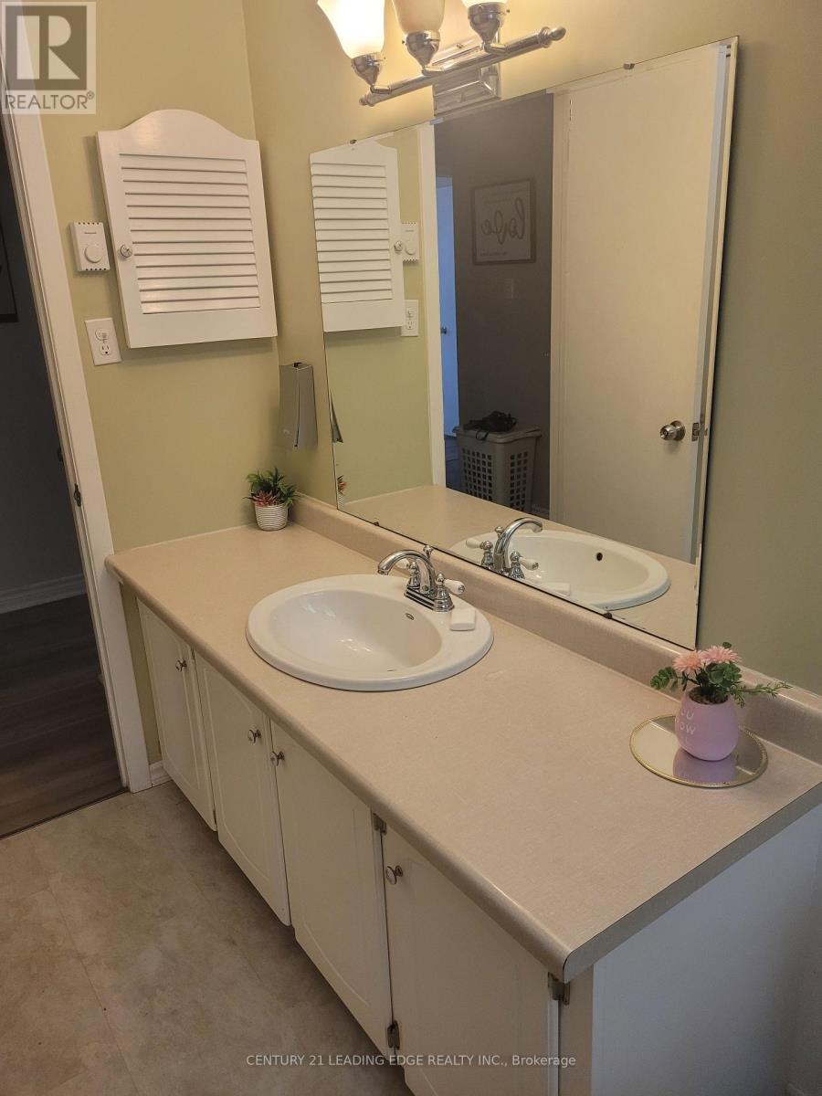 19 Forest Hill Road Property Photo 15