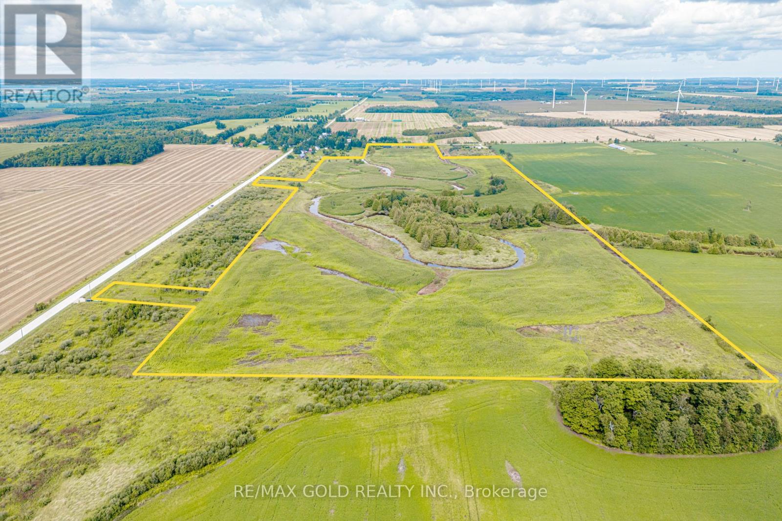 681050 260 Side Road Property Photo 1