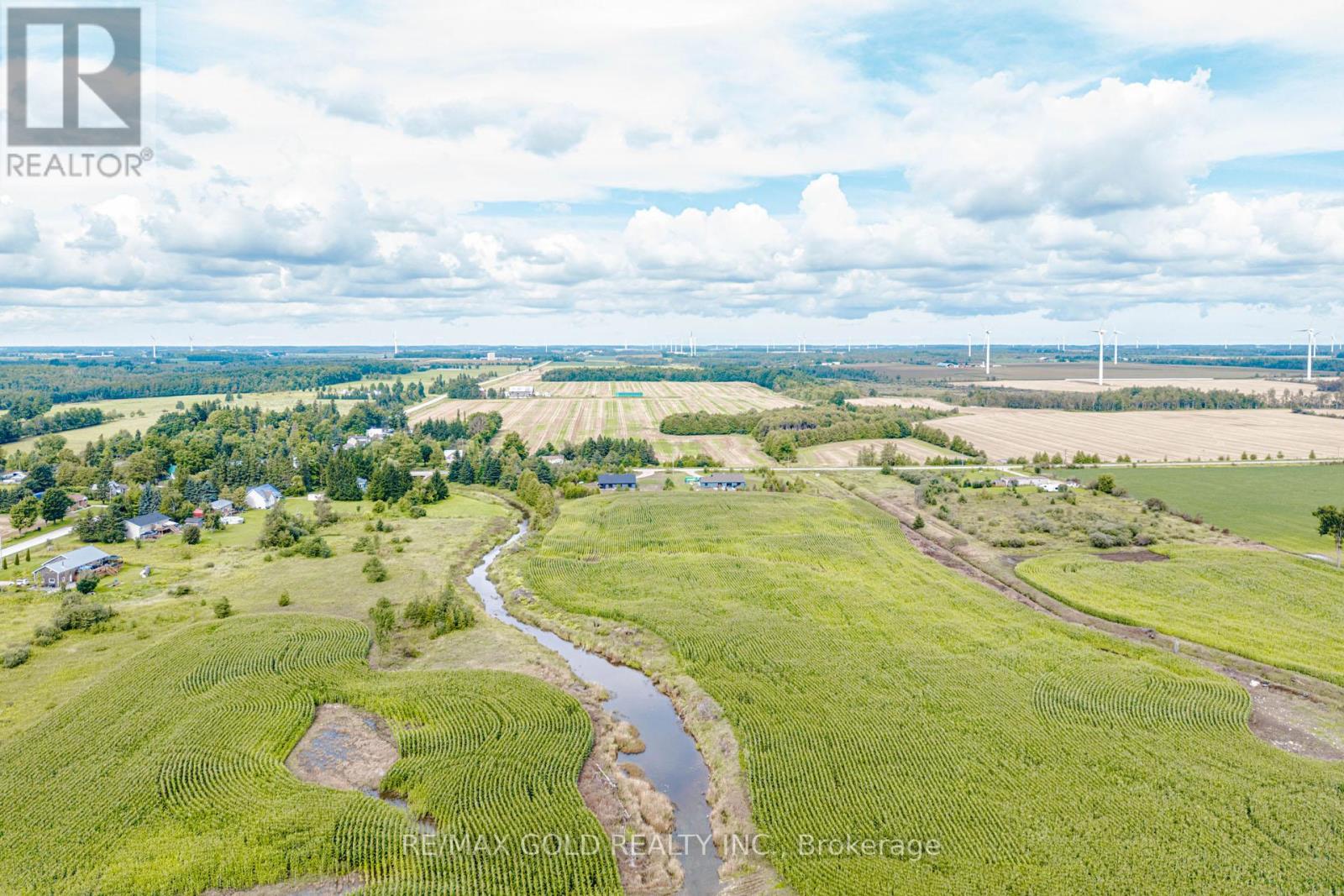 681050 260 Side Road Property Photo 2