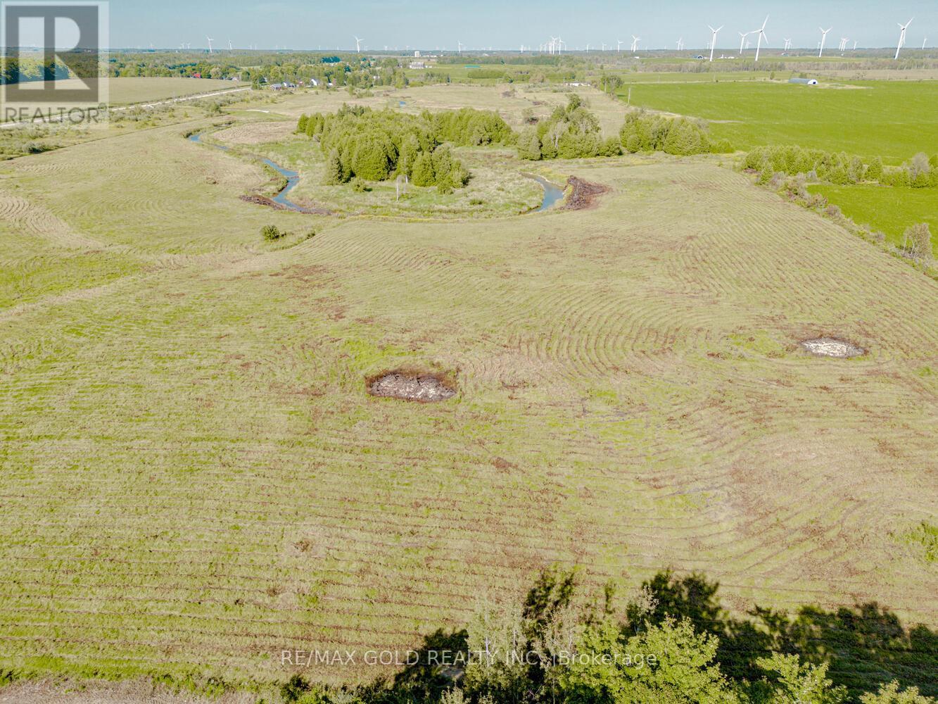 681050 260 Side Road Property Photo 7