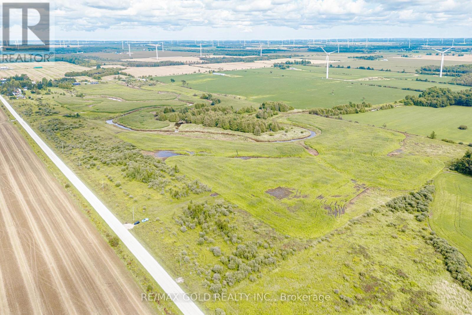 681050 260 Side Road Property Photo 12
