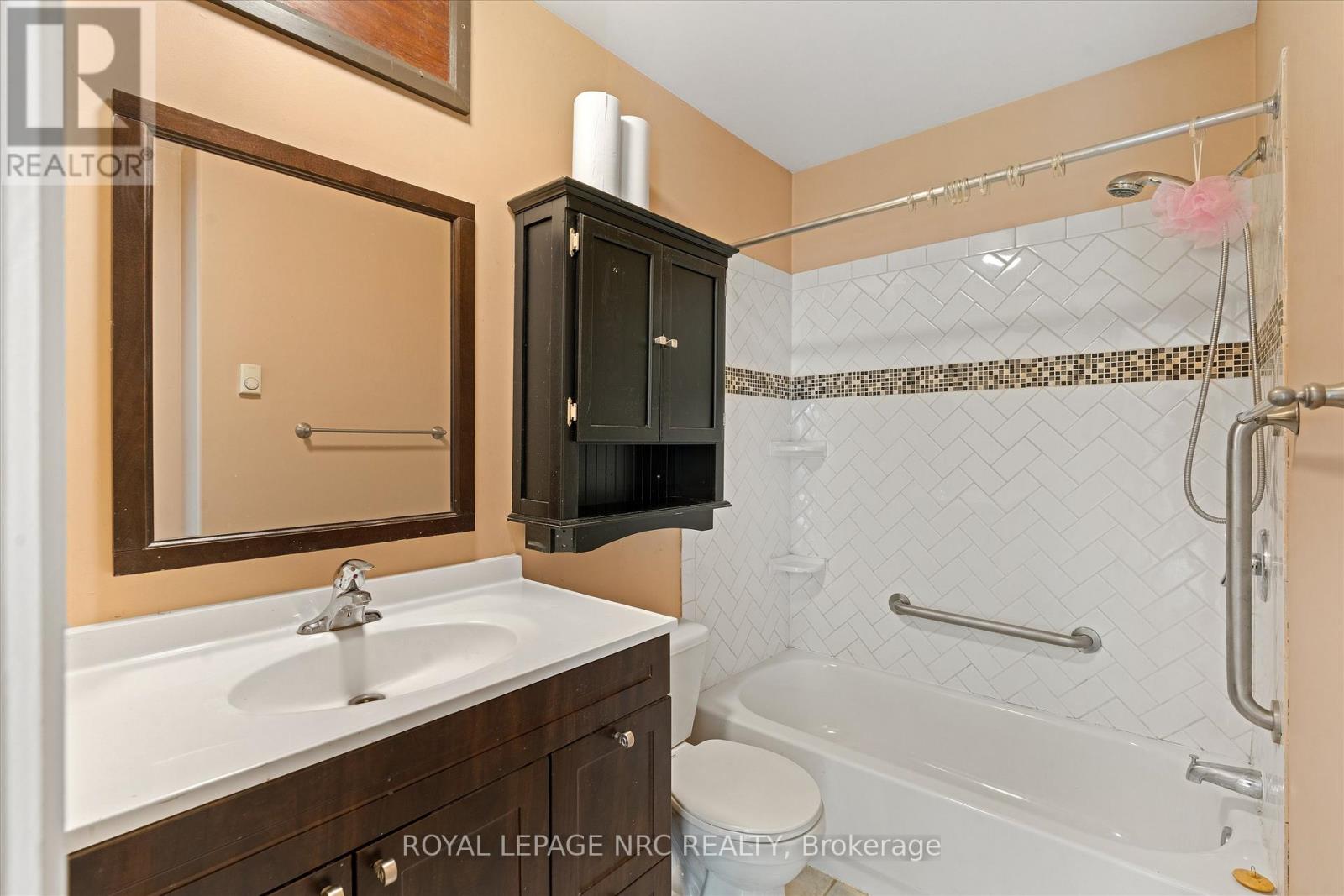 10 Wakelin Terrace Property Photo 32
