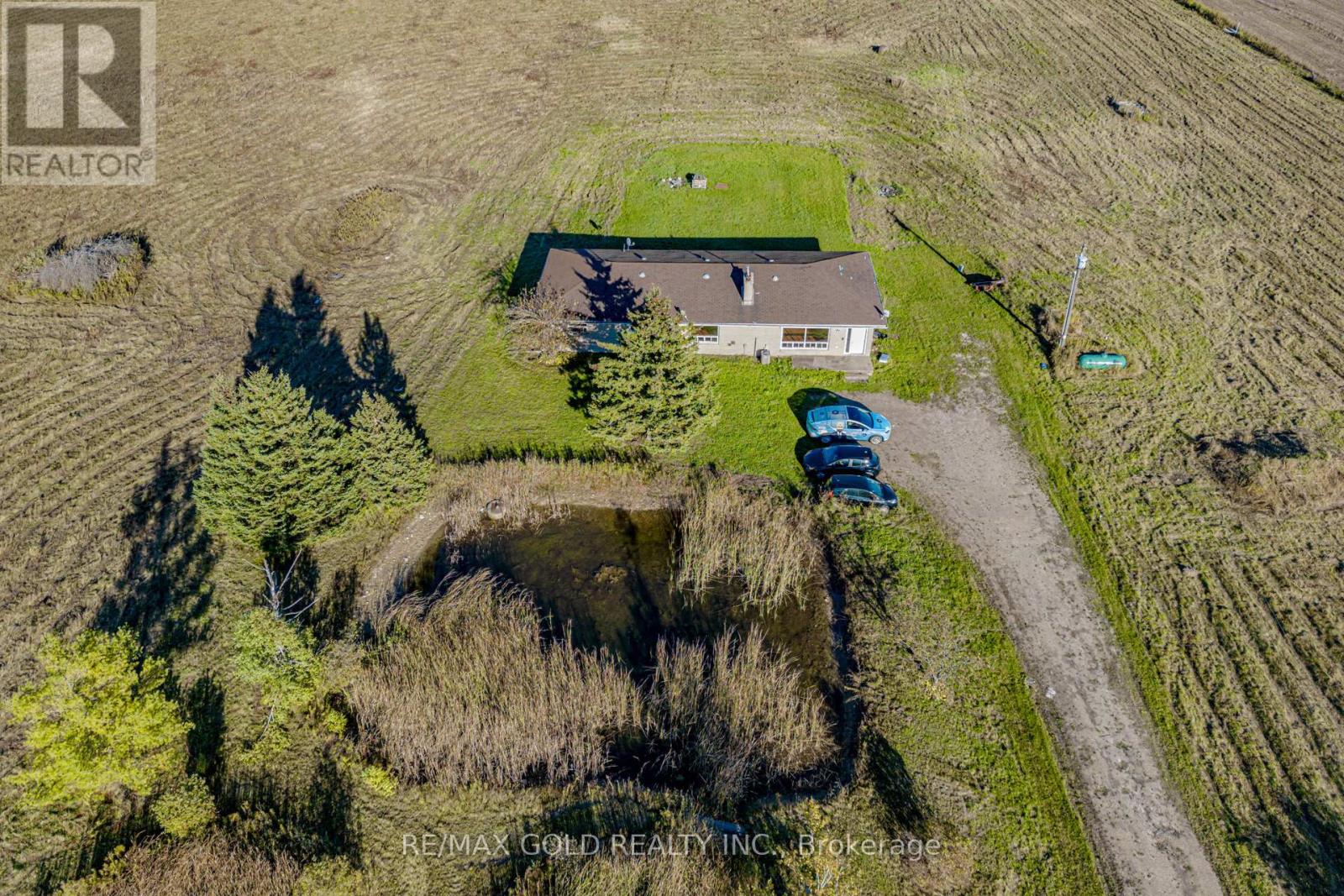 255505 9th Line Property Photo 1