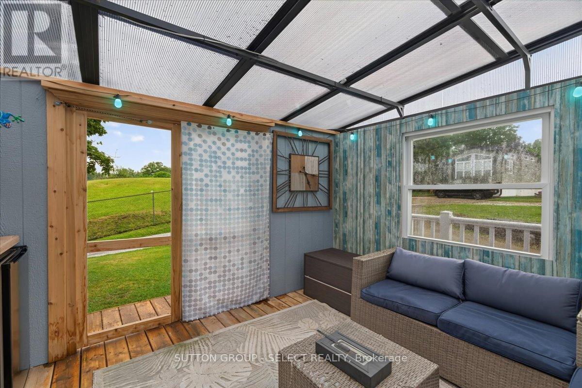 404 - 8685 Rock Glen Road Property Photo 14