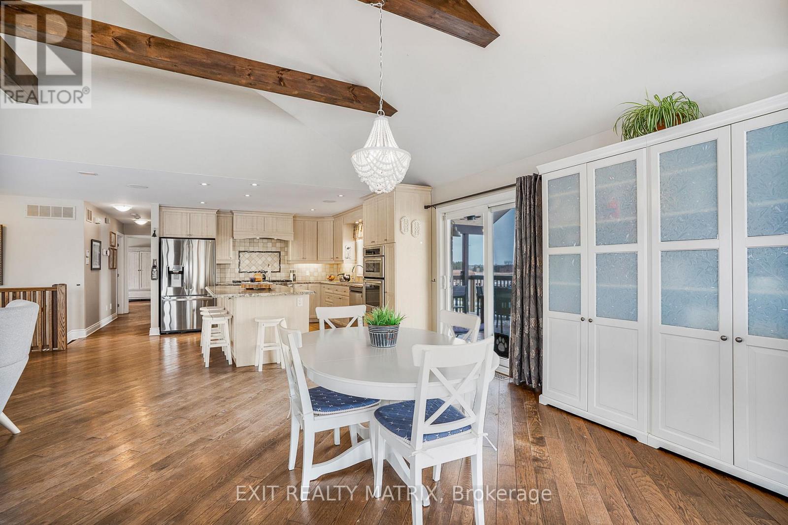 3139 Birchgrove Road Property Photo 15