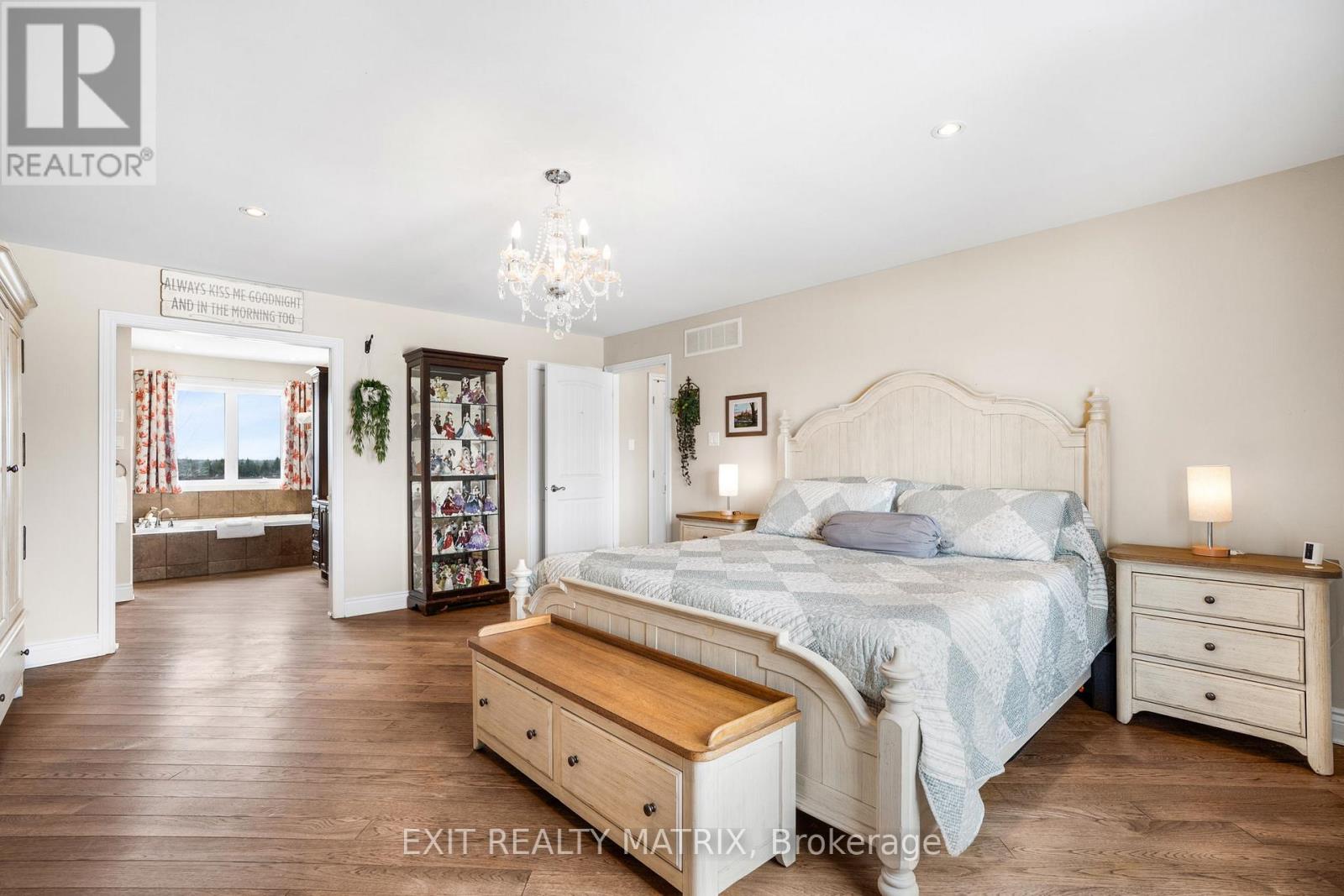 3139 Birchgrove Road Property Photo 18