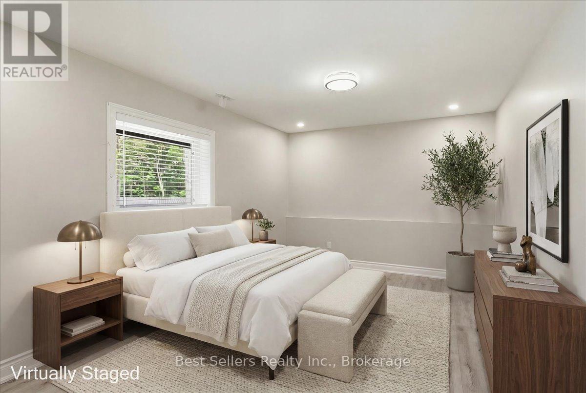 56 Florence Street W Property Photo 20