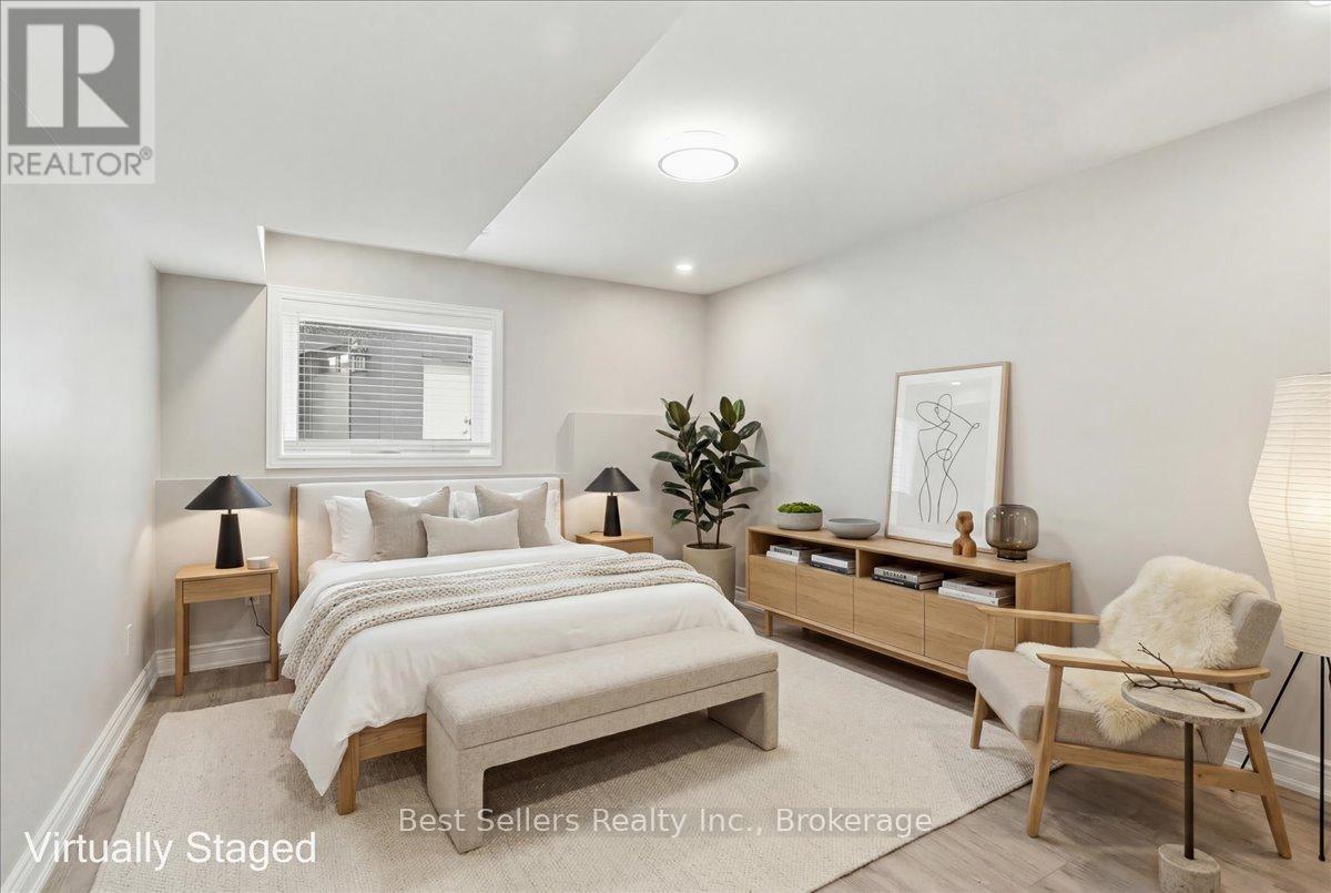 56 Florence Street W Property Photo 21