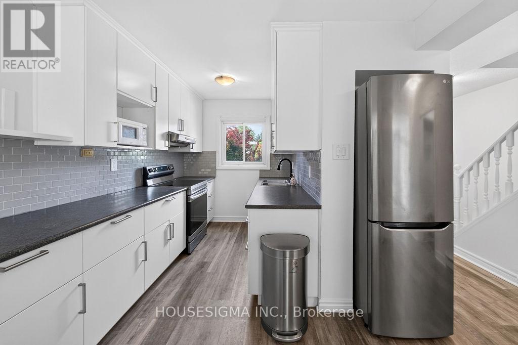 143 - 166 Southdale Road W Property Photo 2