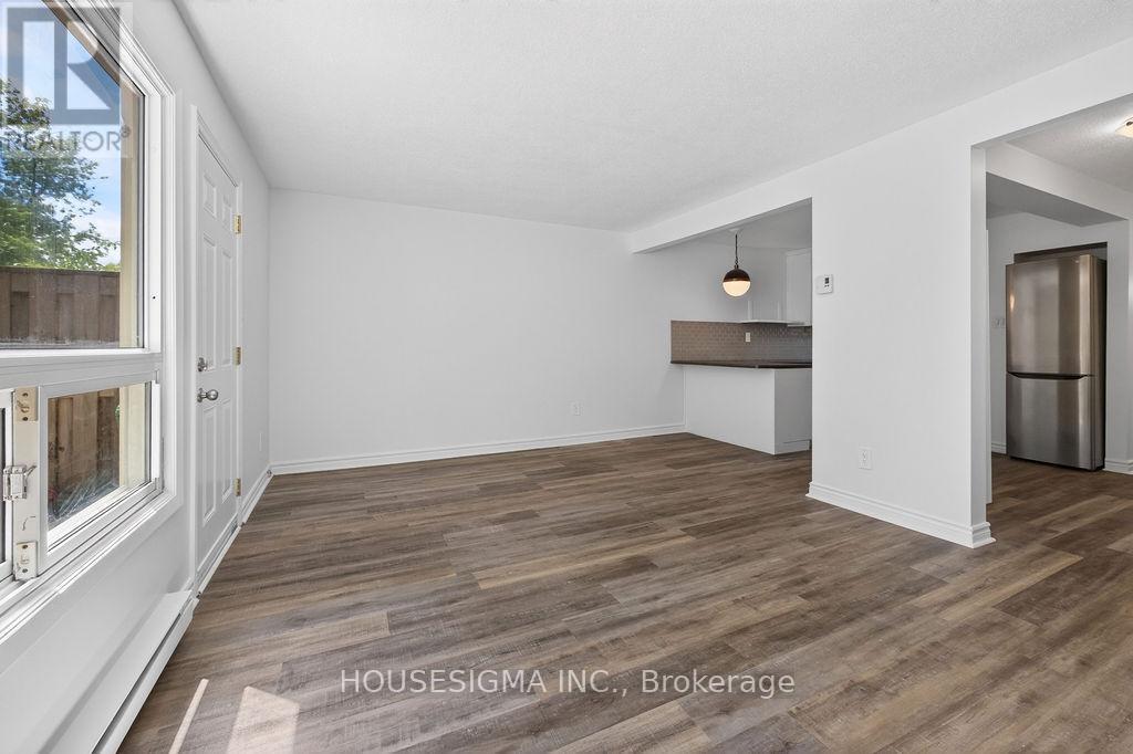 143 - 166 Southdale Road W Property Photo 10