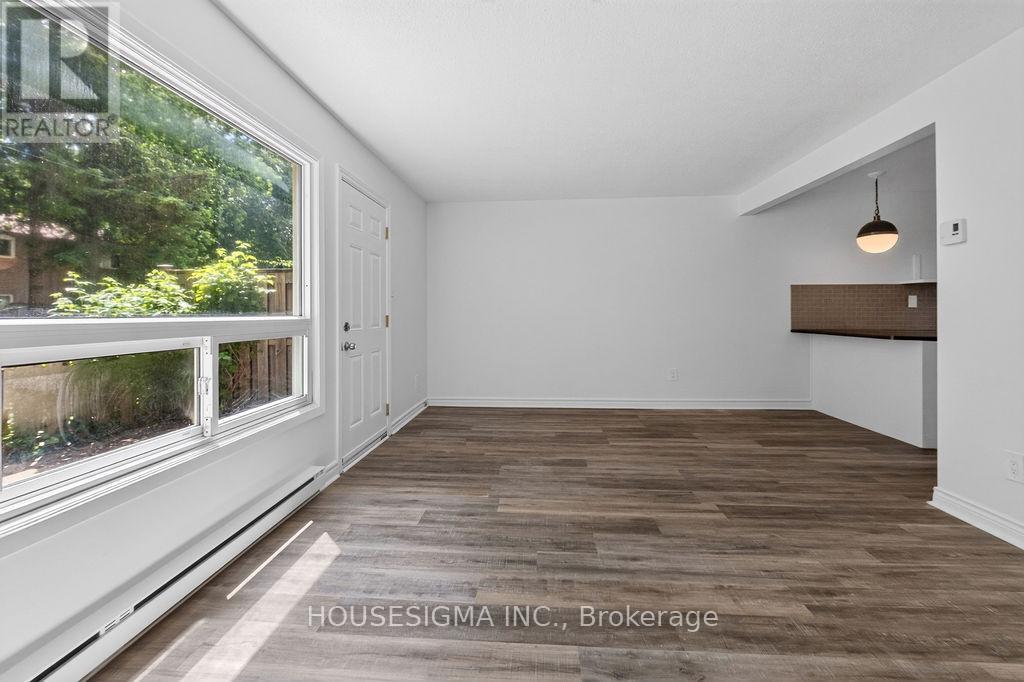 143 - 166 Southdale Road W Property Photo 11