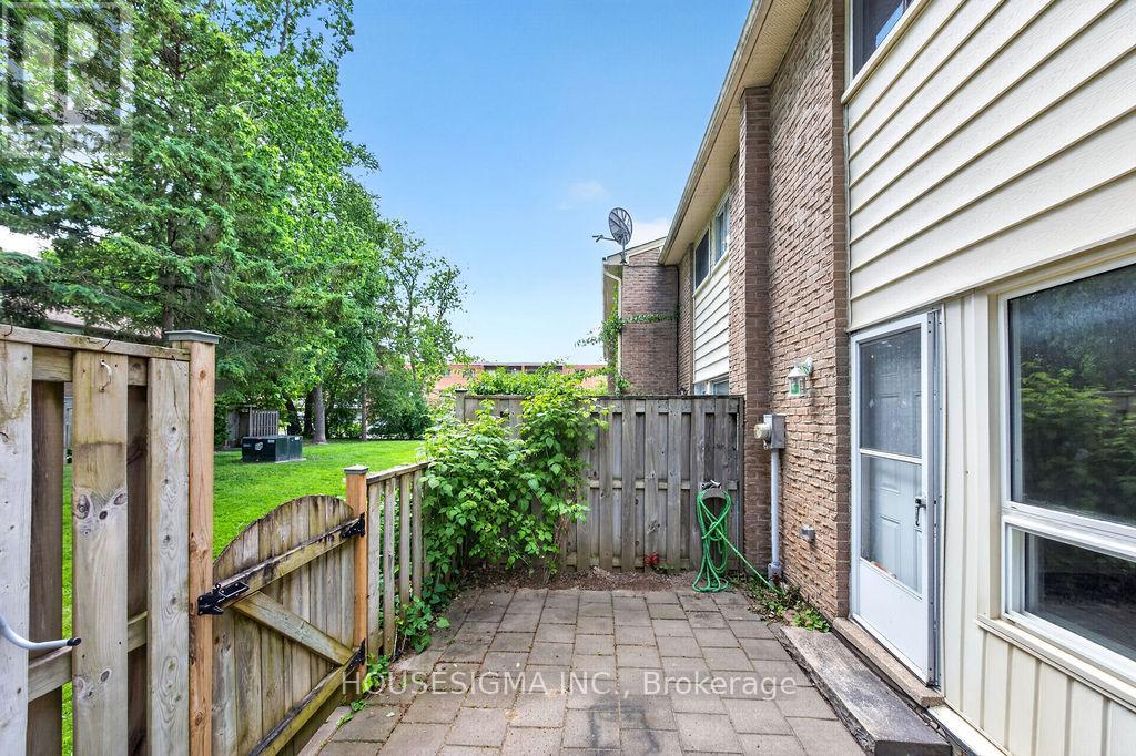 143 - 166 Southdale Road W Property Photo 41