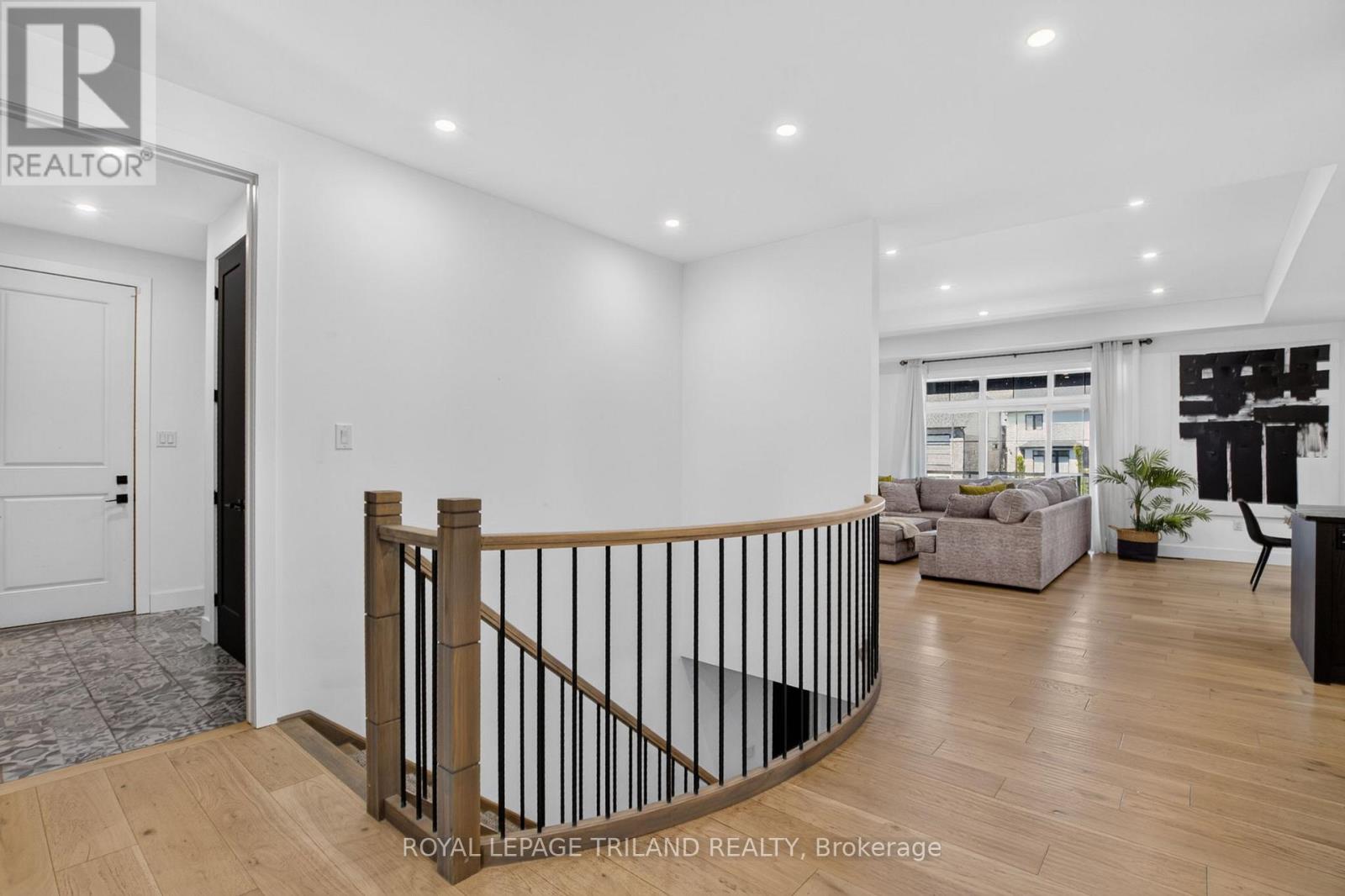 1757 Upper West Avenue Property Photo 11