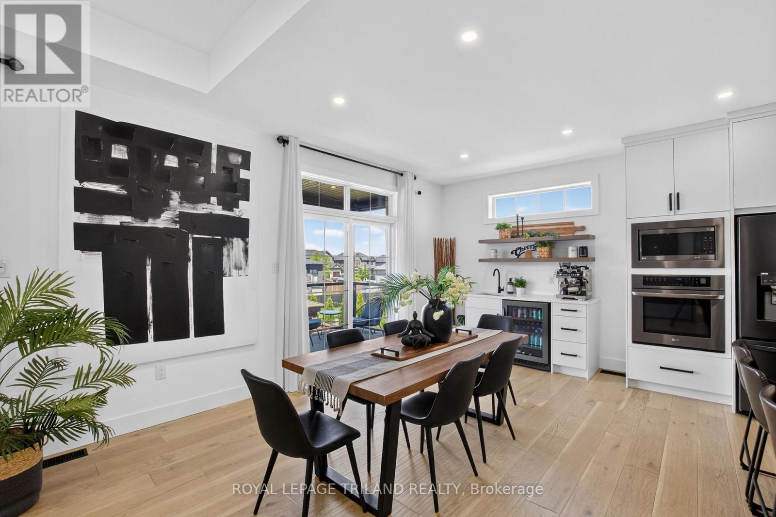 1757 Upper West Avenue Property Photo 16
