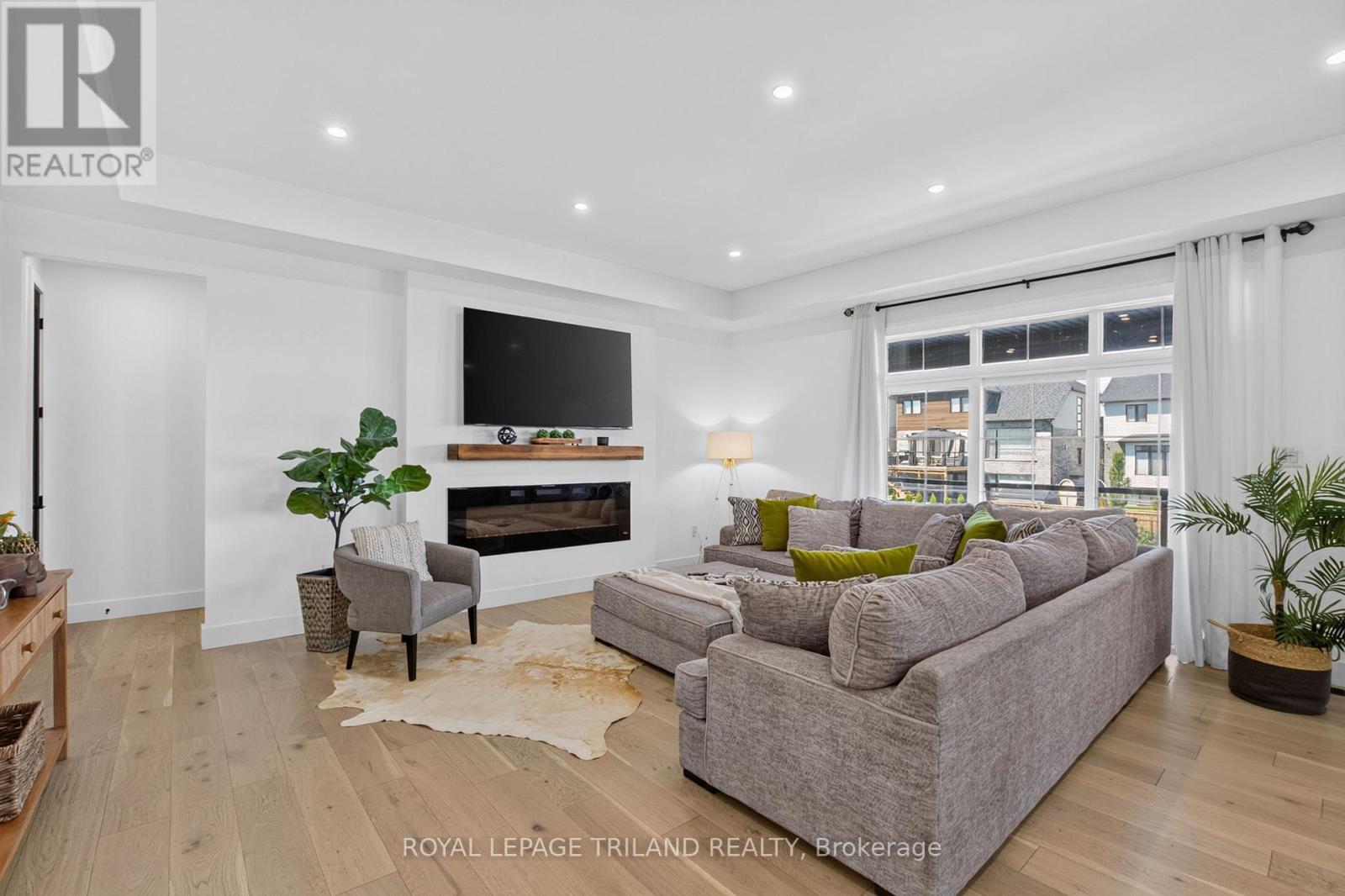 1757 Upper West Avenue Property Photo 21