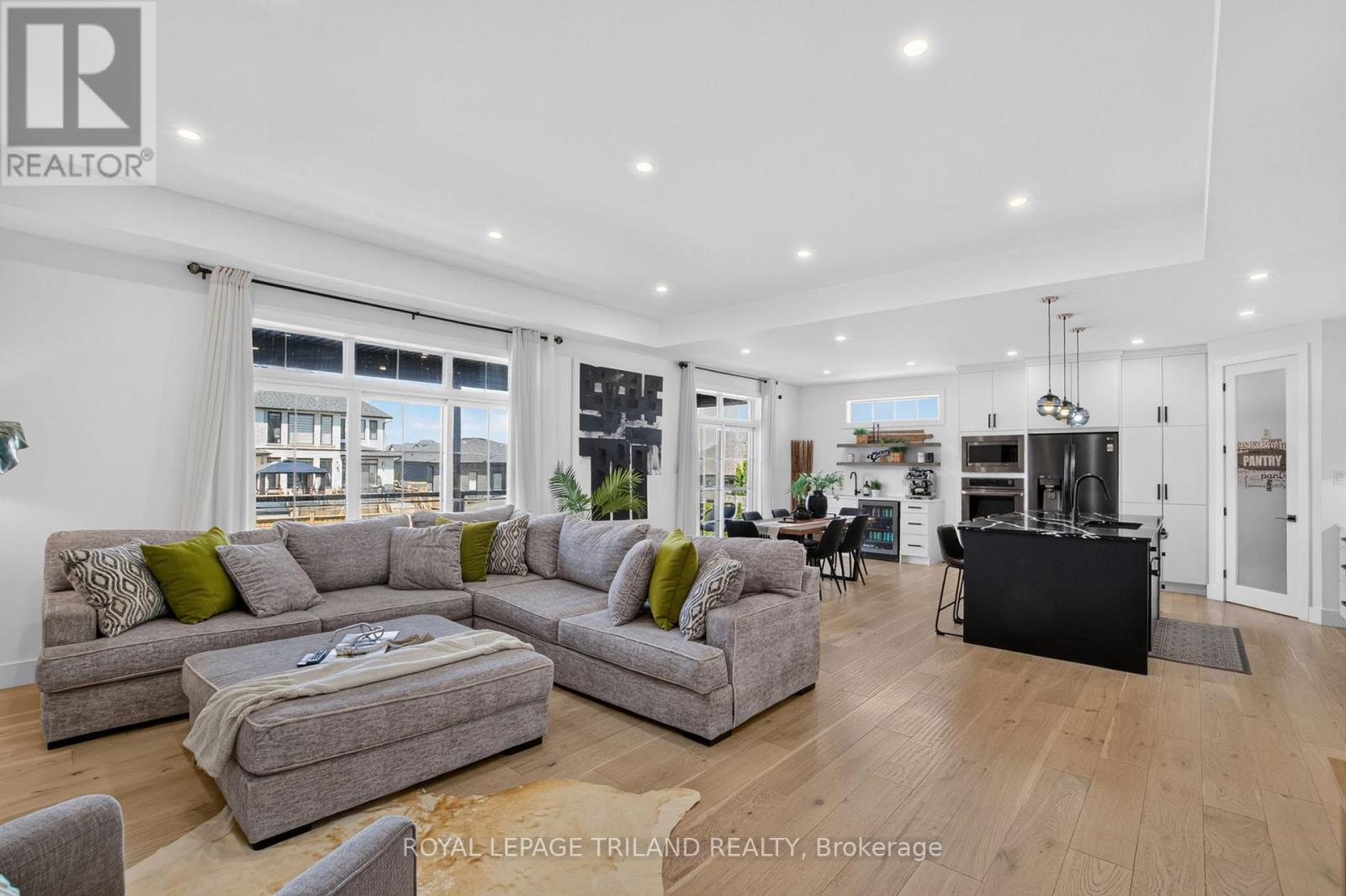 1757 Upper West Avenue Property Photo 22