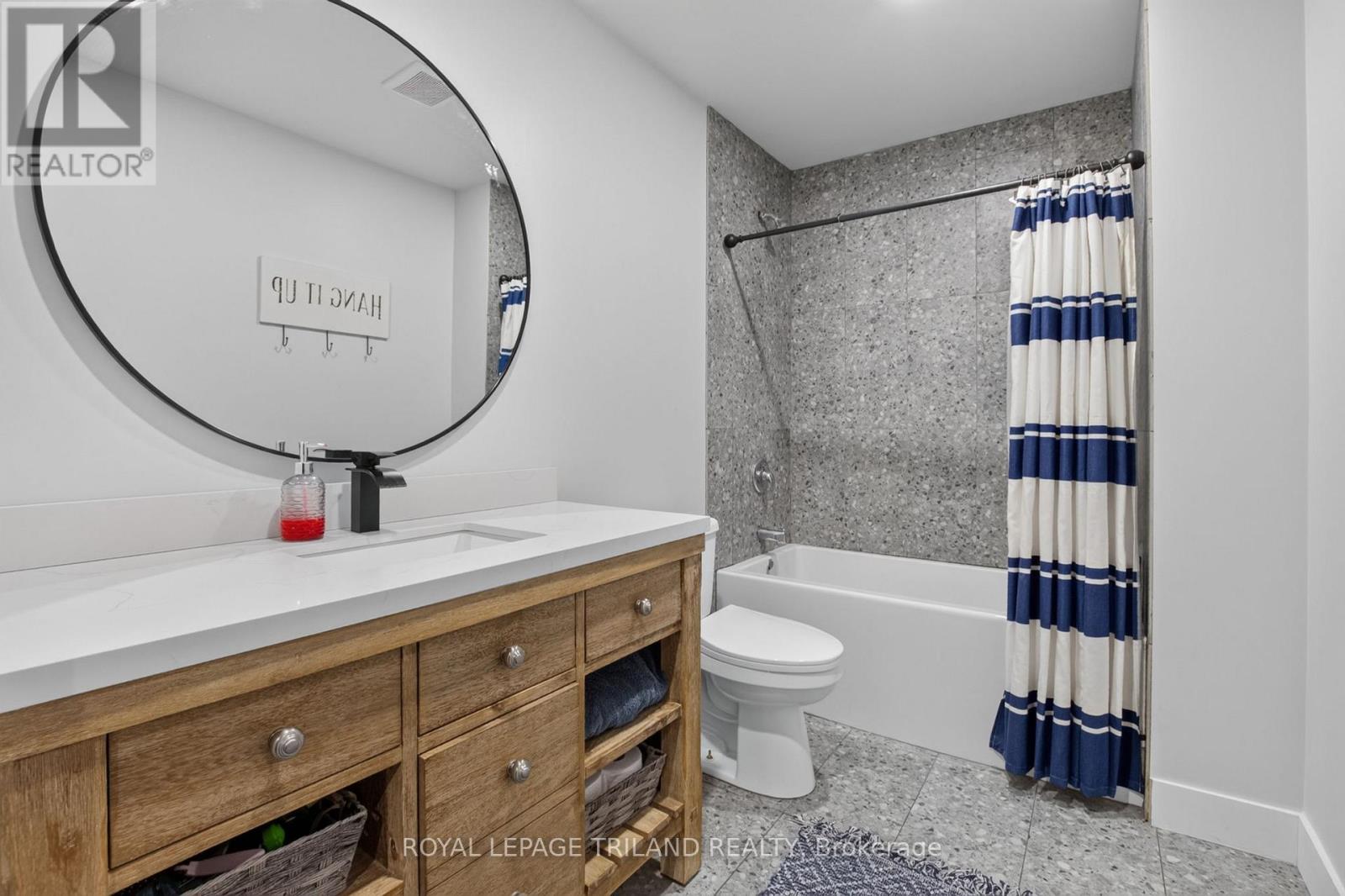 1757 Upper West Avenue Property Photo 39