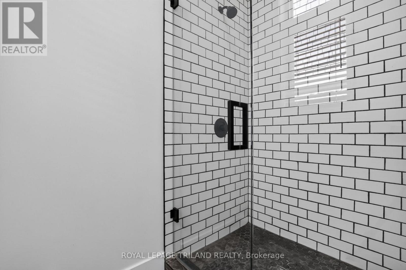 1757 Upper West Avenue Property Photo 41