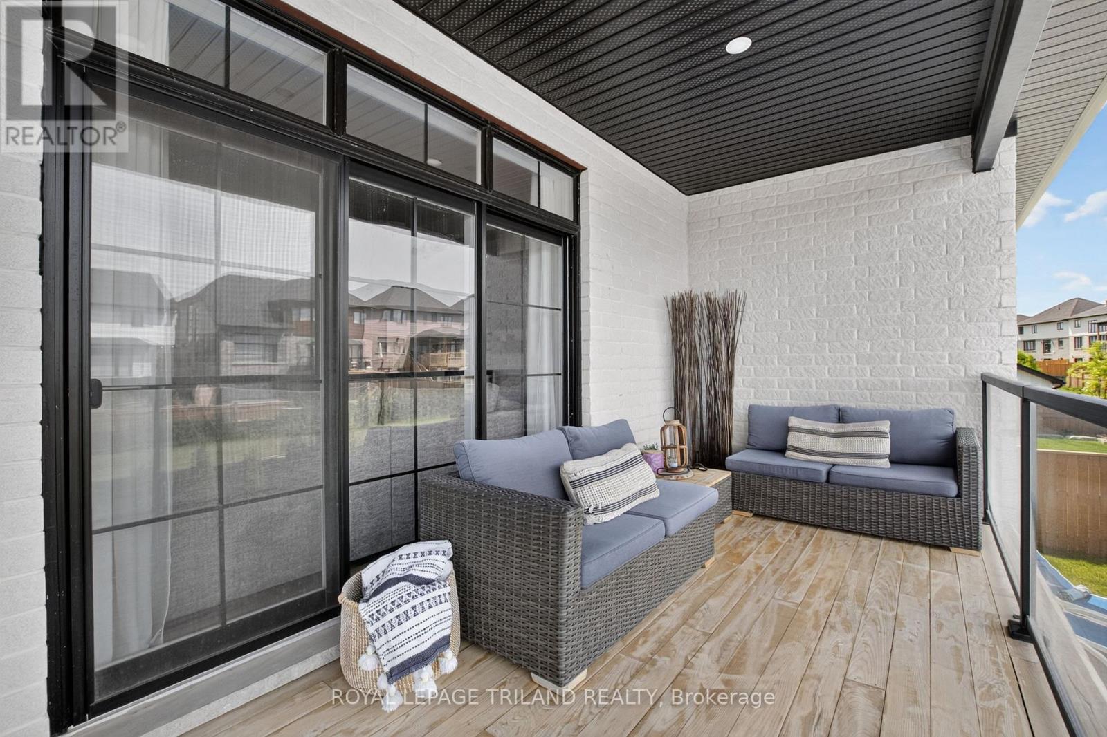1757 Upper West Avenue Property Photo 42