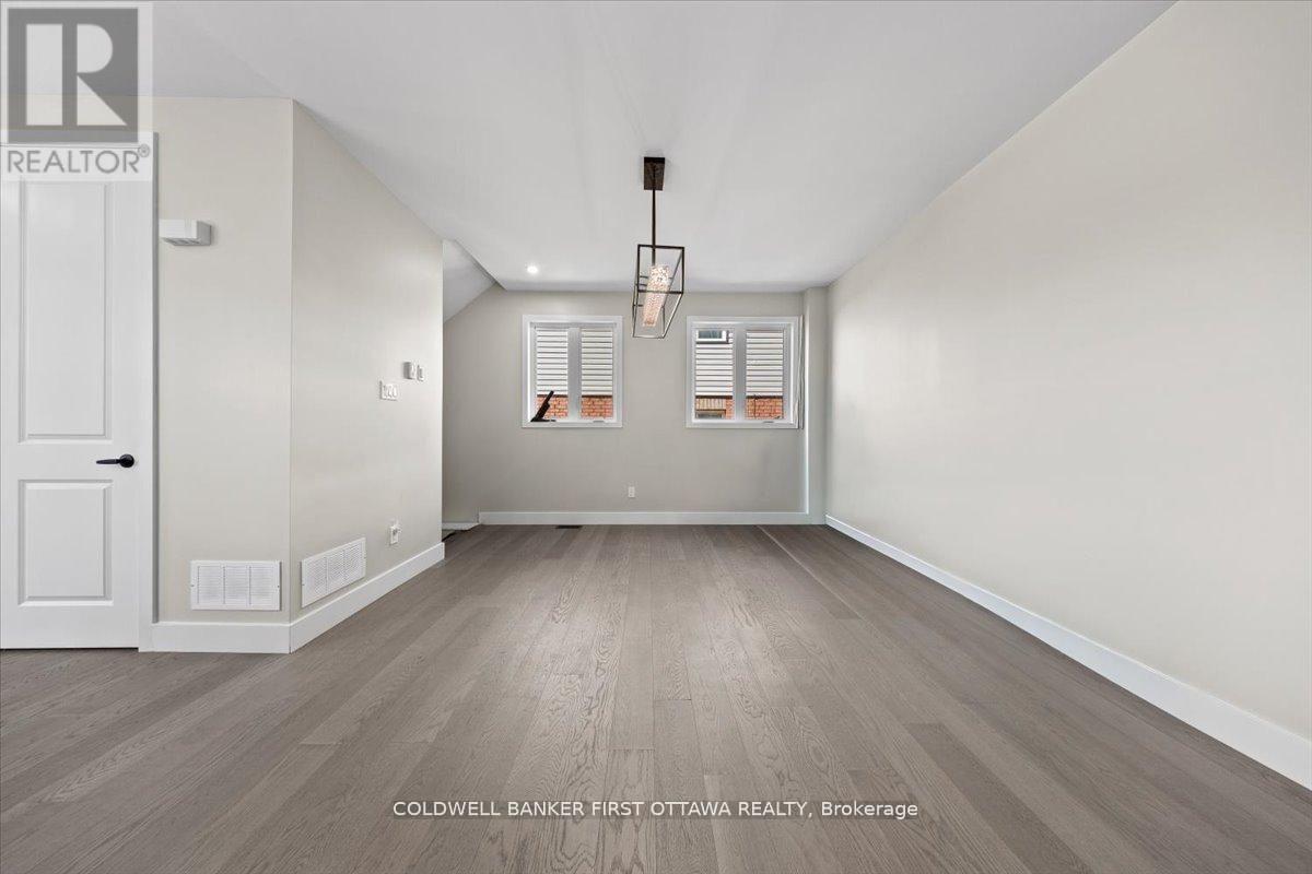 A/b - 22 Inverkip Avenue Property Photo 19