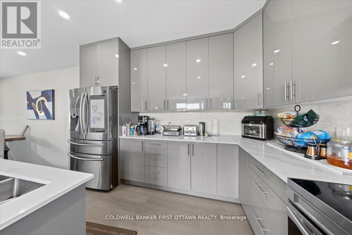 A/b - 22 Inverkip Avenue Property Photo 25