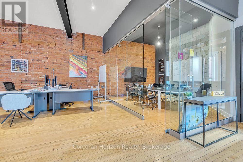 300 - 41 King William Street Property Photo 11