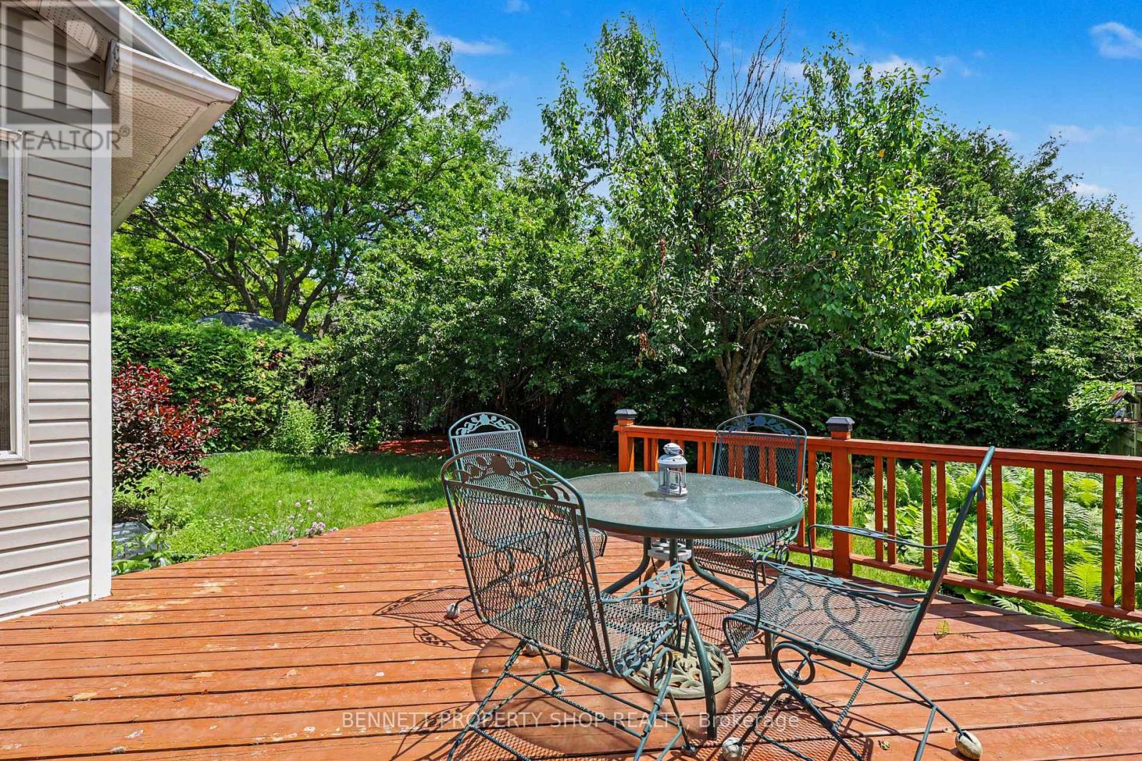 4 Burnstead Crescent Property Photo 17