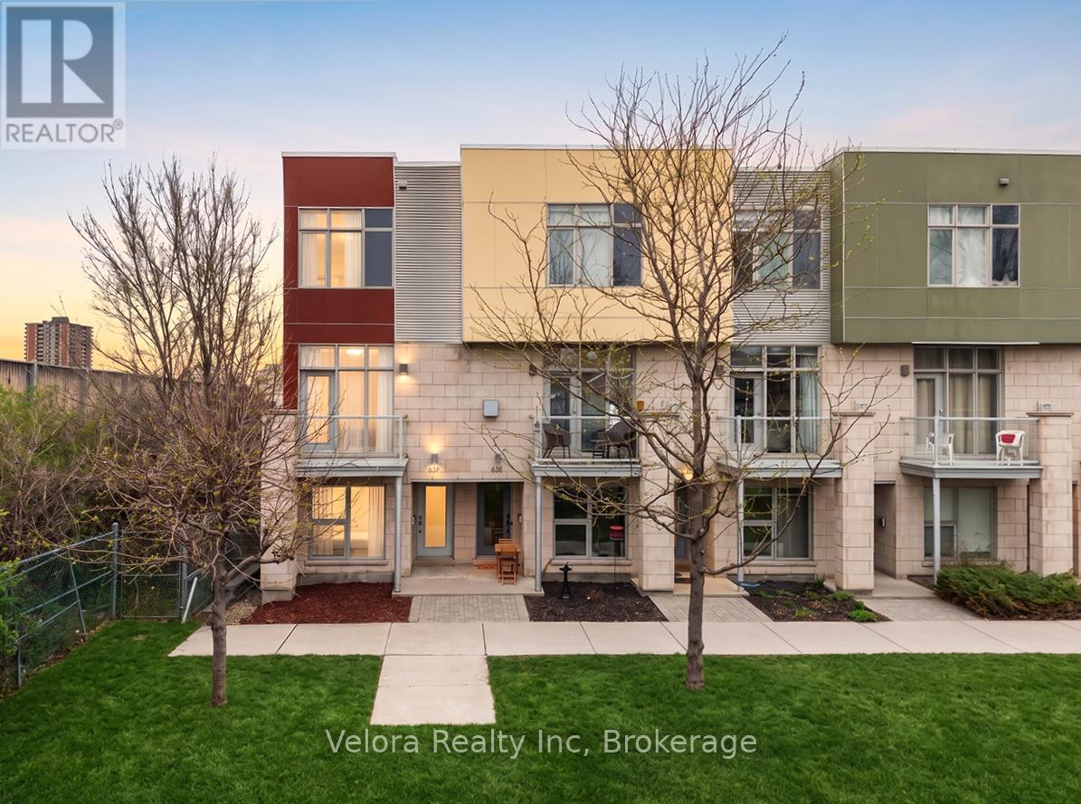 63F YOUNG STREET Property Photo 1
