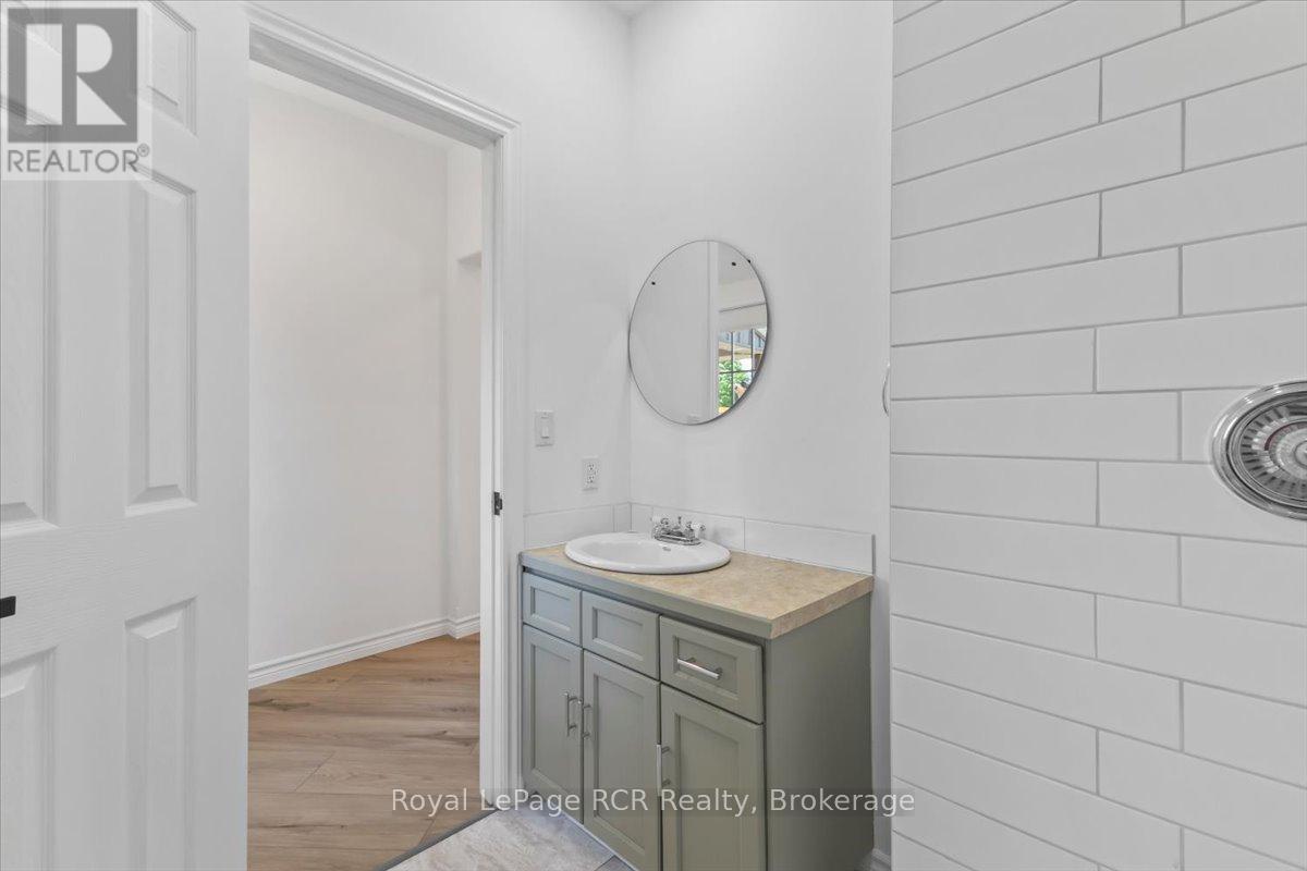 503 10th Avenue Property Photo 16