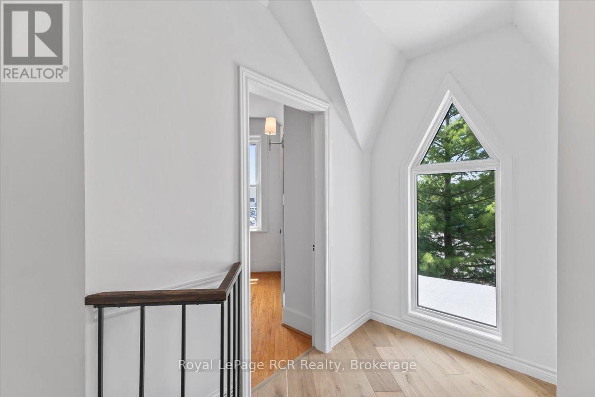 503 10th Avenue Property Photo 20