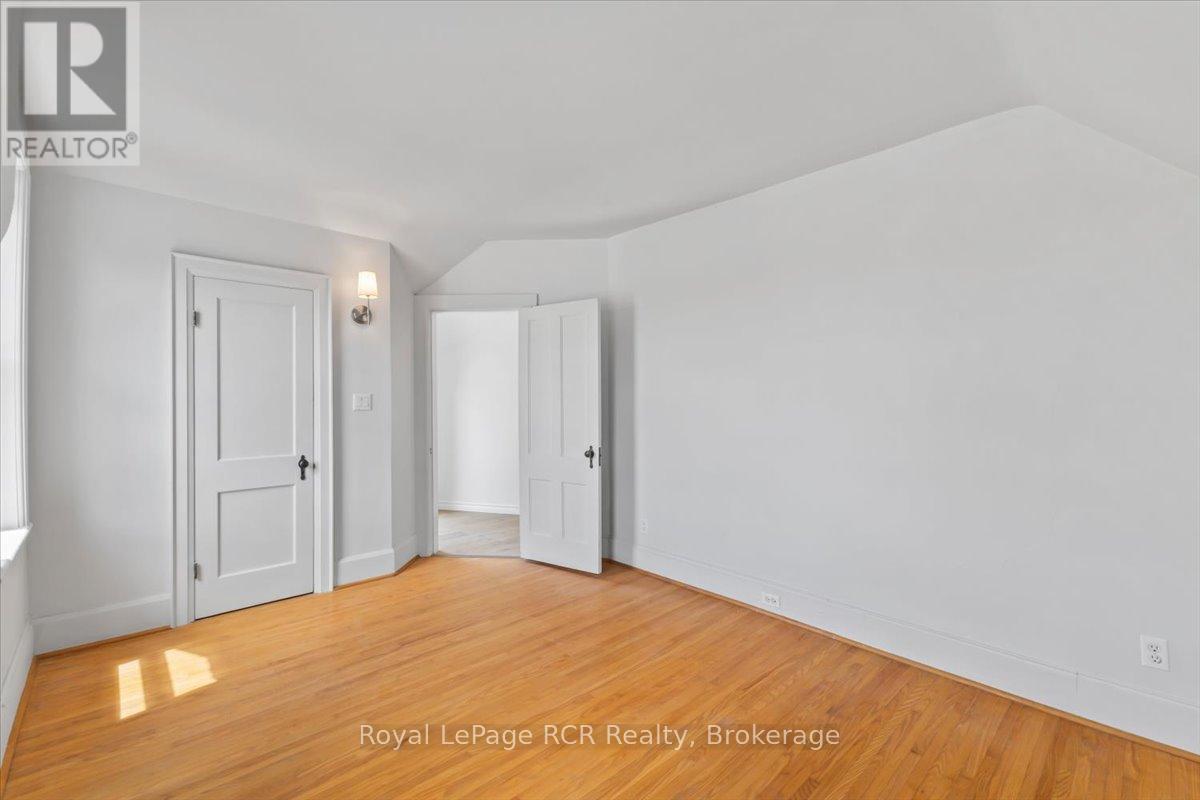503 10th Avenue Property Photo 27