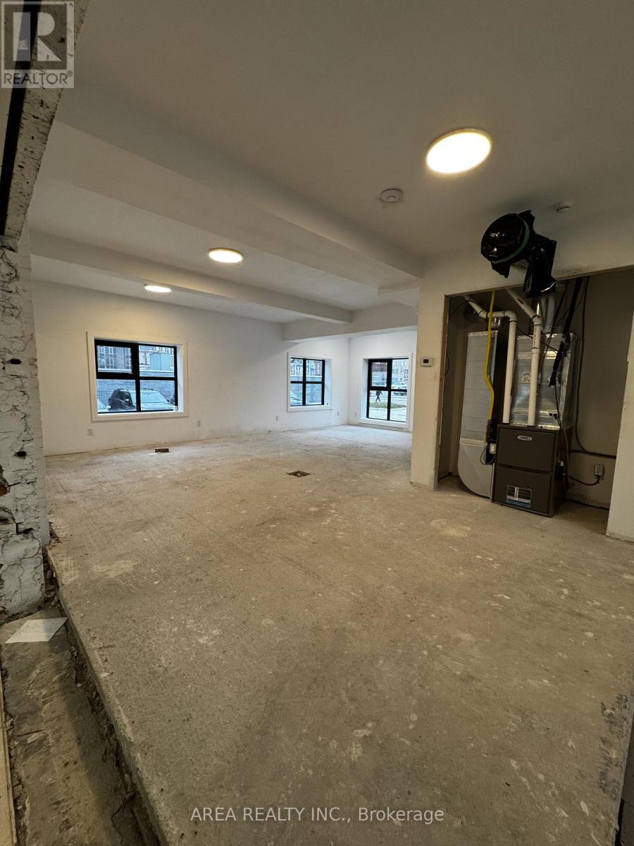 Retail - 3-96 Wilson Street Property Photo 2
