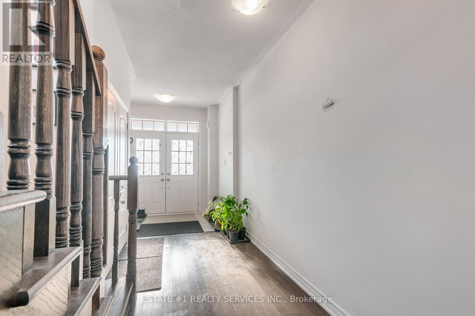 116 Mutrie Boulevard Property Photo 7