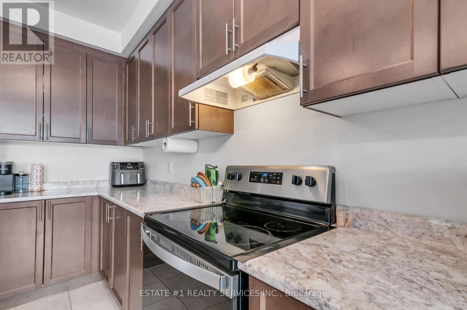 116 Mutrie Boulevard Property Photo 13
