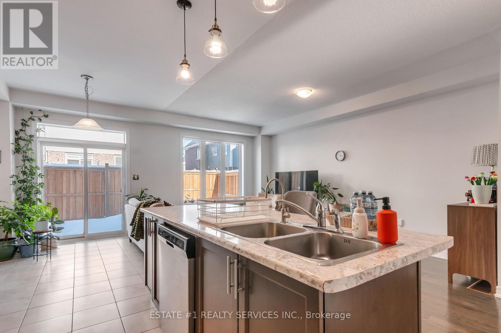 116 Mutrie Boulevard Property Photo 14