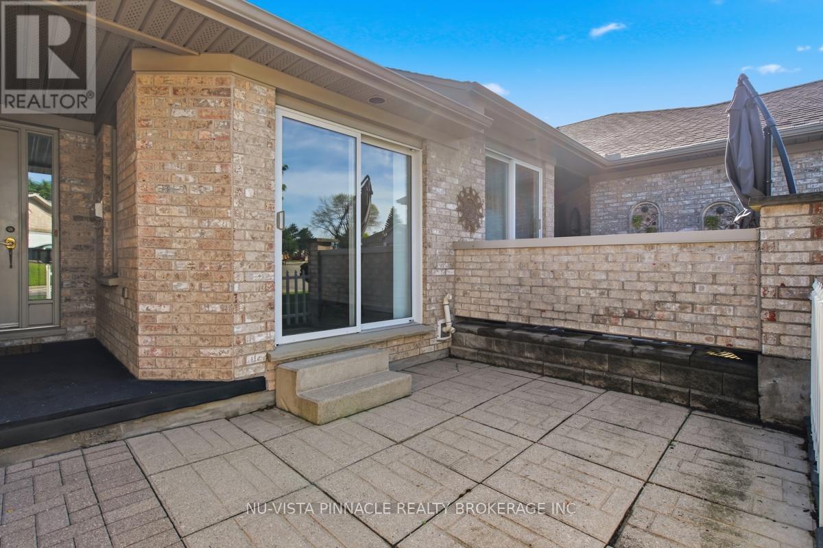 13 - 825 Shelborne Street Property Photo 5
