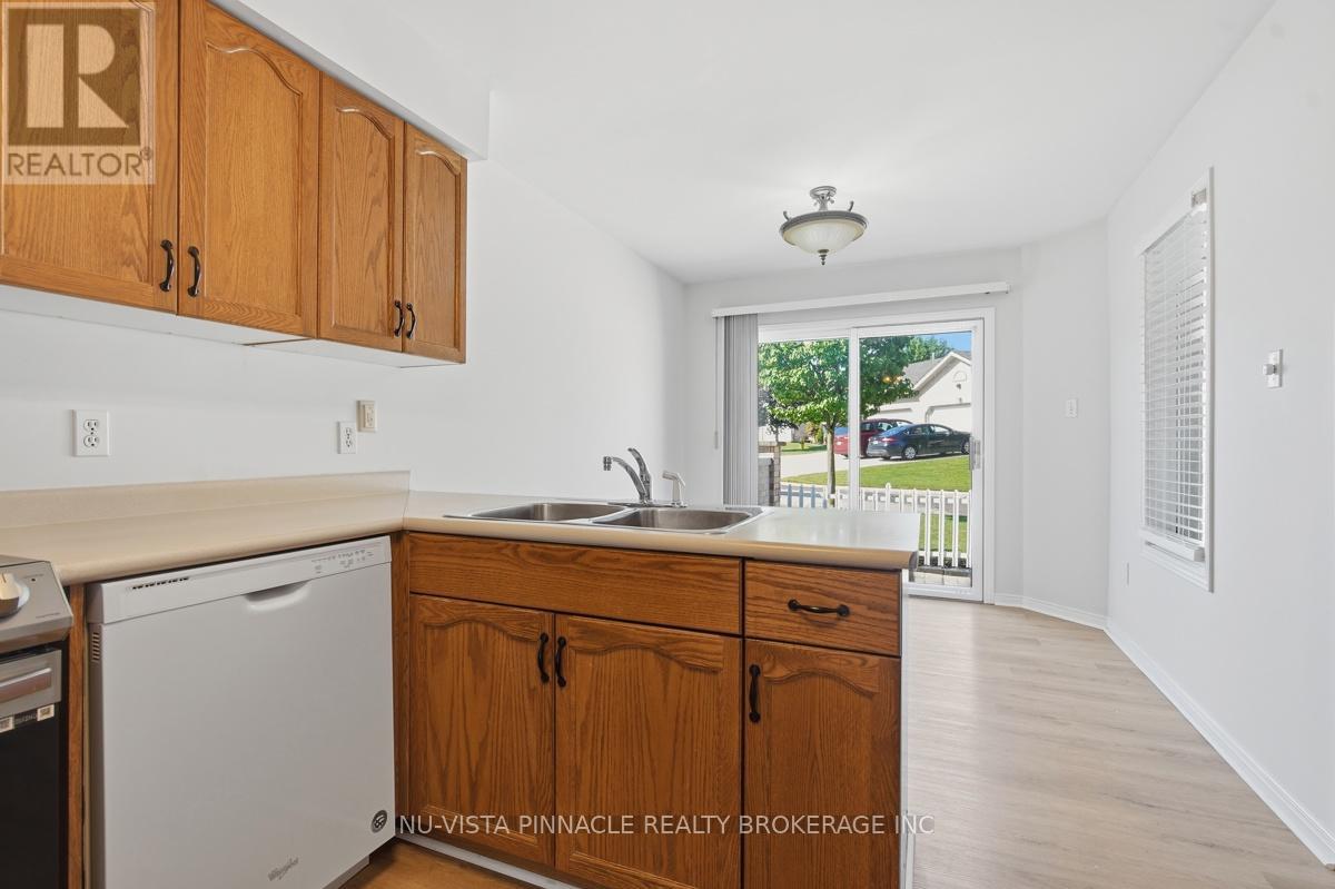 13 - 825 Shelborne Street Property Photo 12