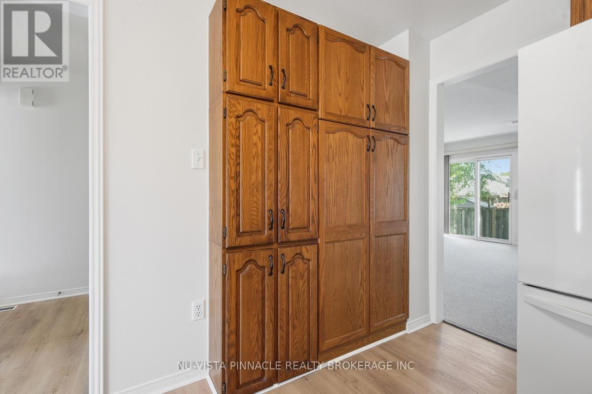 13 - 825 Shelborne Street Property Photo 16