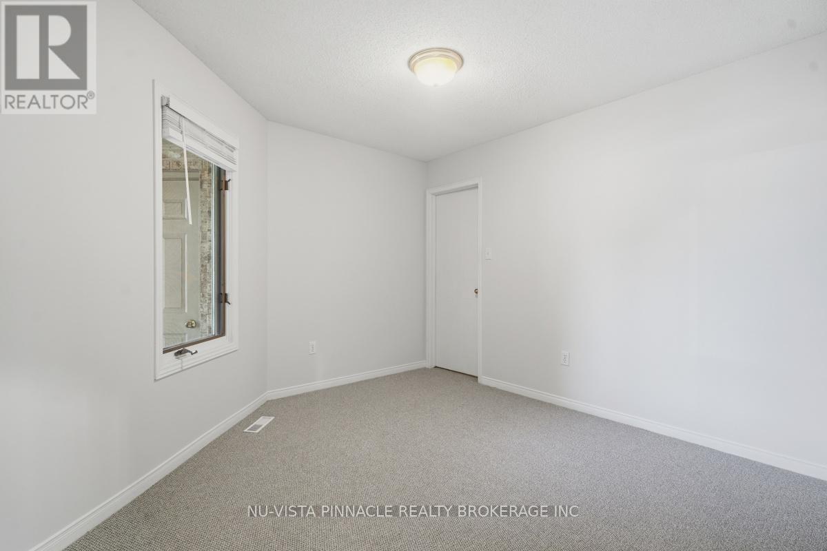 13 - 825 Shelborne Street Property Photo 27